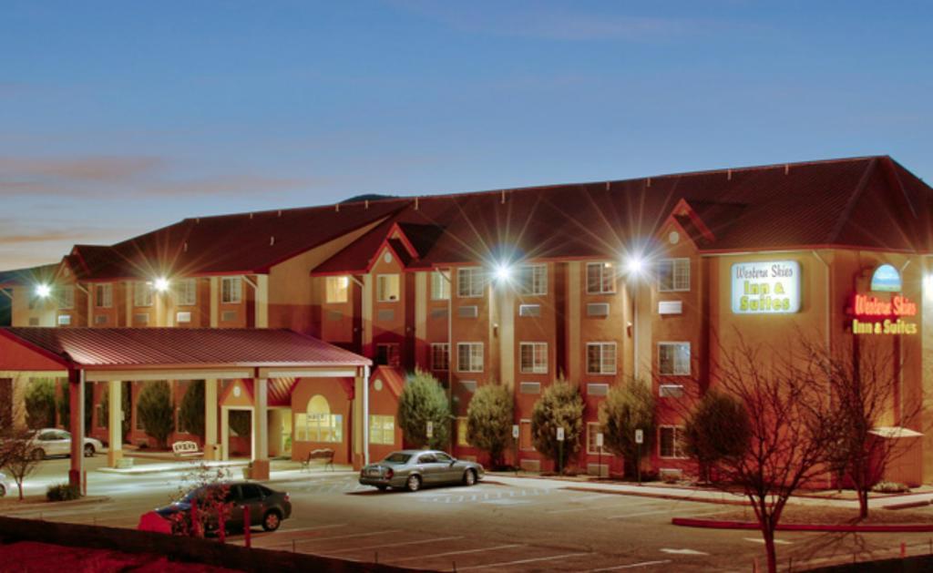 Western Skies Inn & Suites Los Lunas Eksteriør bilde