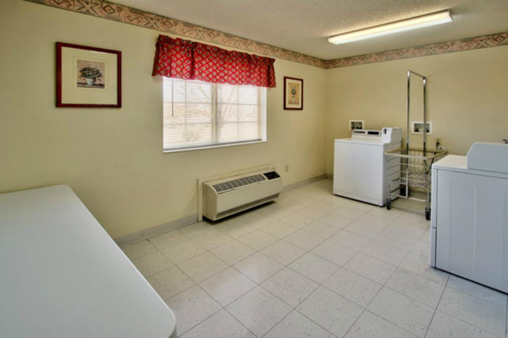 Western Skies Inn & Suites Los Lunas Eksteriør bilde